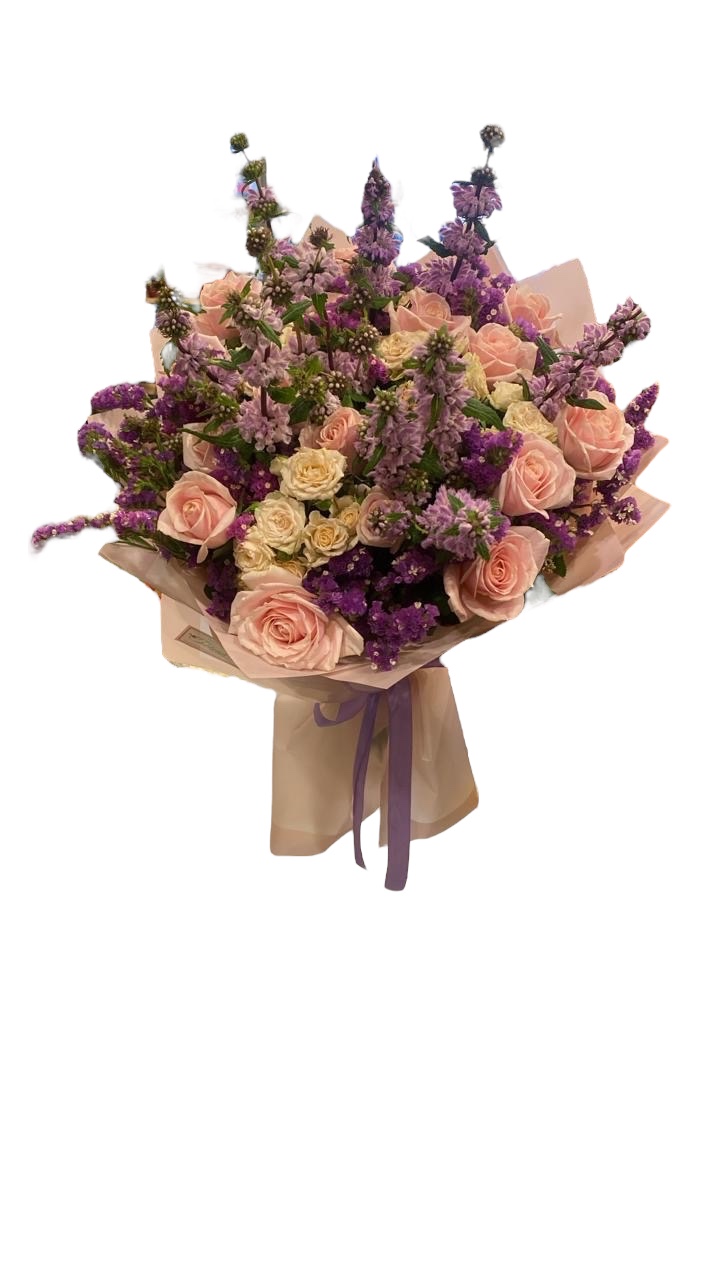 Mixed seasonal flowers bouquet